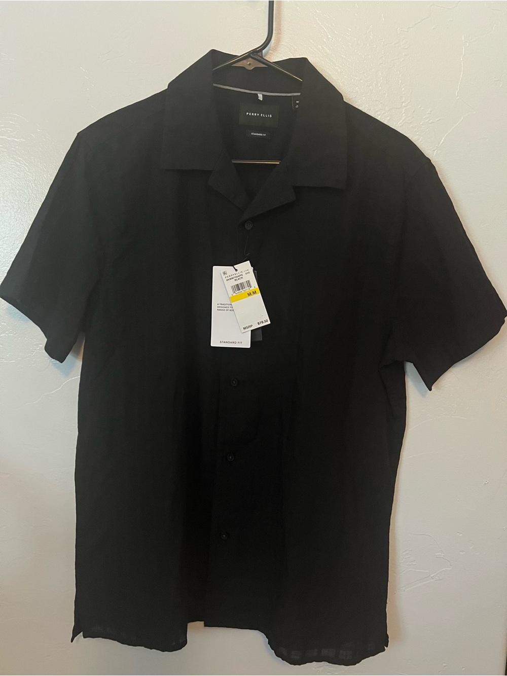 NWT Perry Ellis Black Short Sleeve Button-Down Collar Shirt Size medium
